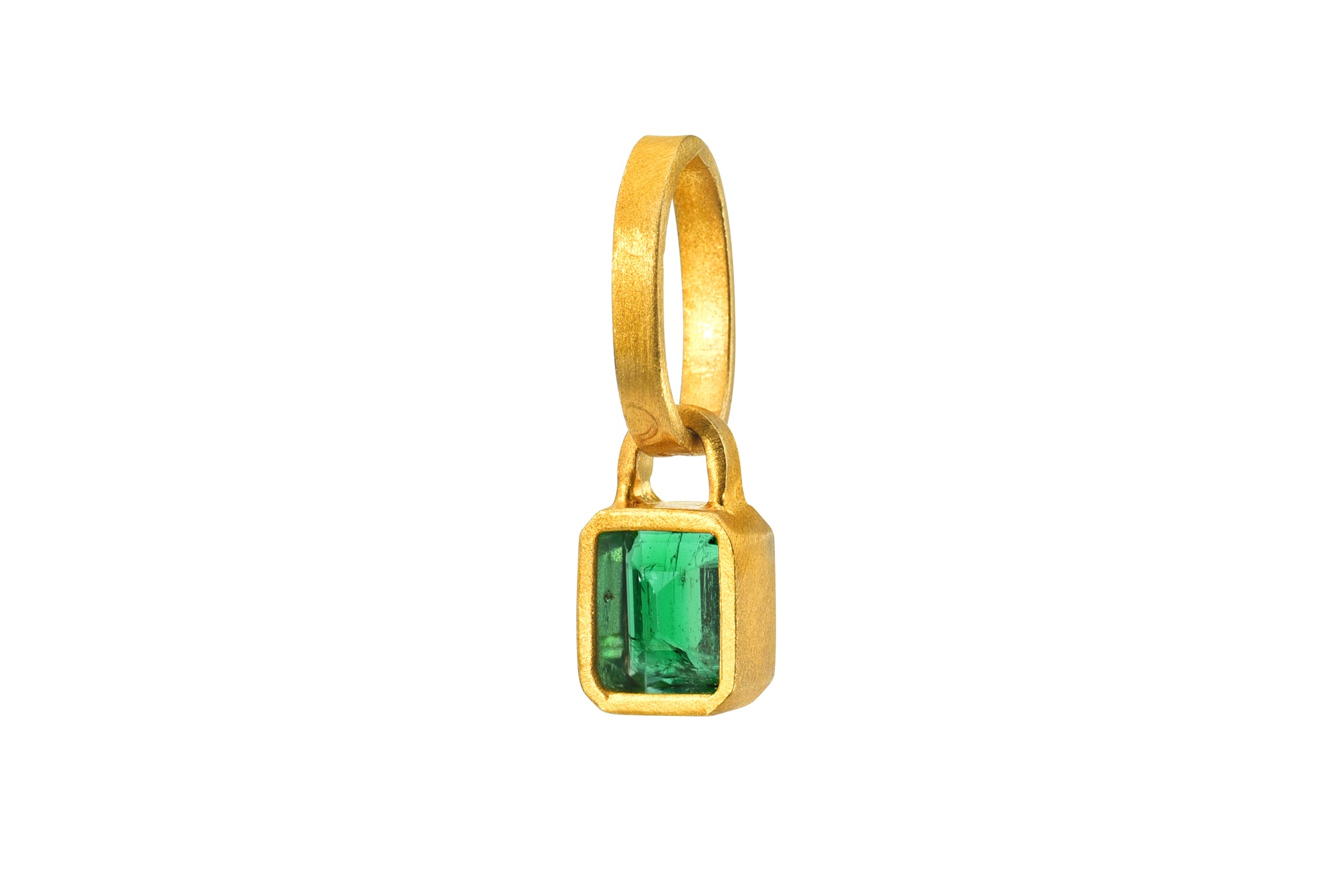 EMERALD PENDANT