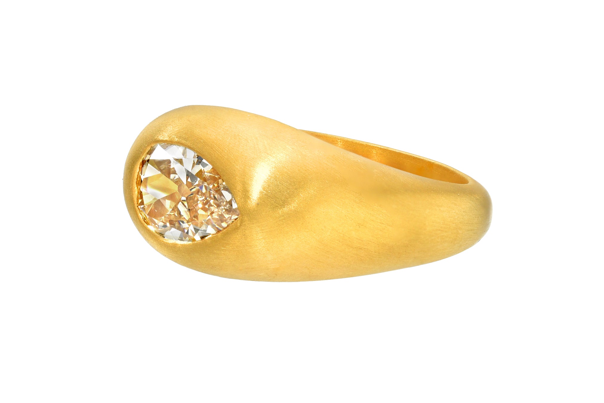Darius Jewels one of a kind antique Pera diamond gem signet ring