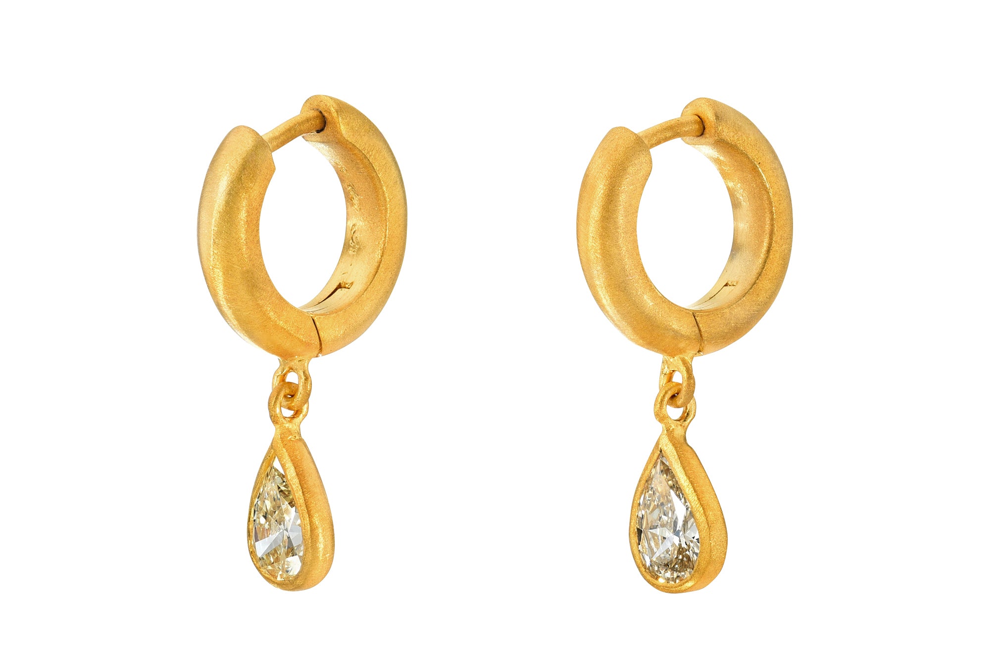 DARIUS JEWELS Pair of Signature Hoops with 0.85 cts Pear Diamond Drops set in Fairmined 18K Yellow Gold. 8mm Inner Diameter