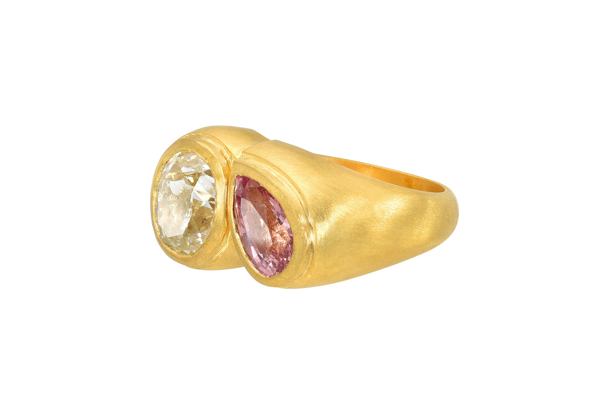 DARIUS JEWELS ONE OF A KIND DOUBLE PEAR PADPARADSCHA SAPPHIRE & OVAL DIAMOND RING